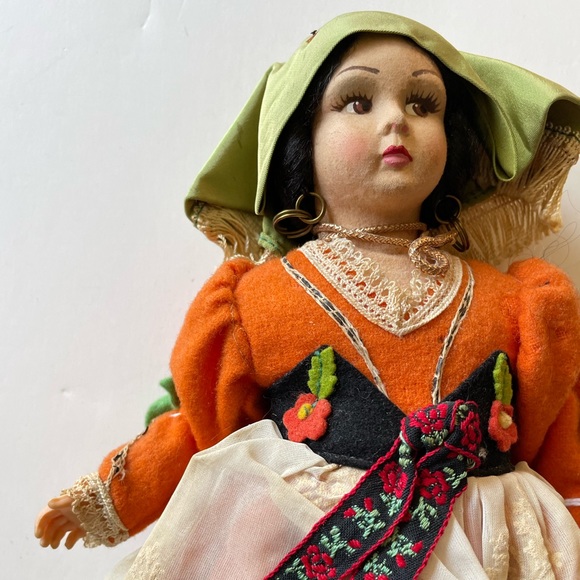 Vintage Doll MAGIS ROMA FELT & CLOTH DOLL 11” TALL with TAG. Italy Frascati - Picture 4 of 9